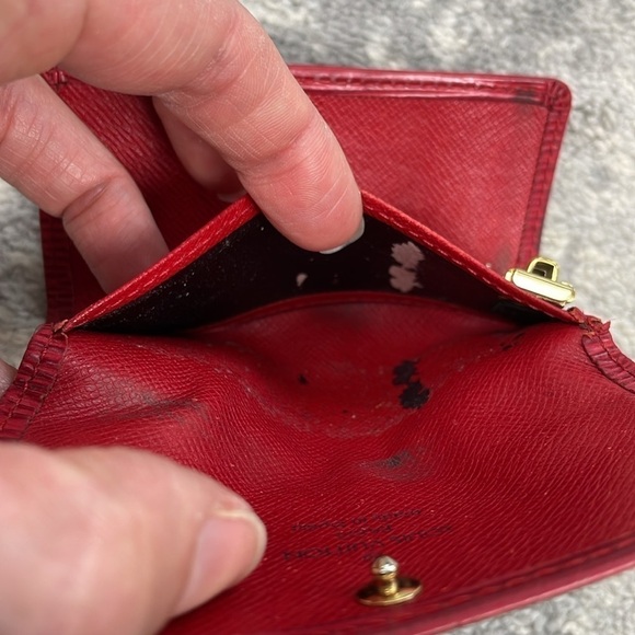 Louis Vuitton レザー キーホルダー レッド タイムセール本日終了 Louis Vuitton レザー キーホルダー レッド タイムセール本日終了